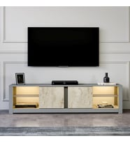 Aydos LED Işıklı Modern TV Sehpası – Cam Raflı, 2 Kapaklı, 180 cm, Gri/Traverten