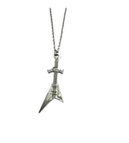 Motörhead İlhamlı Elektro Gitar Figürlü Anahtarlık – 60 cm - Metal Heavy Metal Rock Aksesuar (Gümüş)