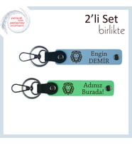 Güçlü Duruşun Simgesi Aslan Motifli Hediyelik, Kişisel Yazı Eklenebilir Takım, Gök Mavi-Fıstık Yeşil
