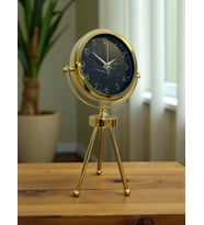 Gold & Black Uyumlu Şık Üç Ayaklı Metal Masa Saati (Kahverengi Açık)
