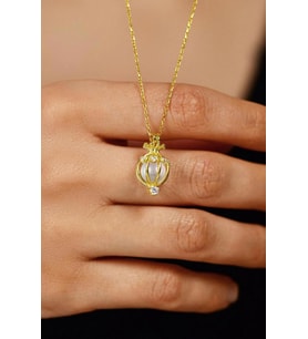 Zirkon Taşlı Gold Kalp Motifli İncili Kafes Gümüş Kolye