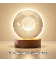 Ahşap Standlı Sarı Işıklı Dekoratif Küre Kız Figürü Tasarım
