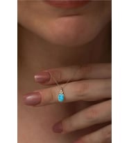 Kadın 925 Ayar Oval Opal Taşlı Gümüş Rose Altın Kaplama Kolye