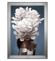 Kadın Motifli Kanvas Tablo 50 x 70 cm Silver Çerçeve