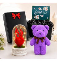 Siyah Hediye Kutusunda Kırmızı Kalpli Led Işıklı Fanus ve Mor Peluş Ayıcık Hediye Seti