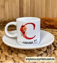 Kişiye Özel İsimli Kırmızı Harf Temalı Çiçekli Türk Kahvesi Fincanı