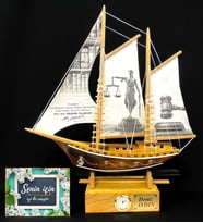 Size Özel Saatli El Yapımı Doğal Ahşap Gemi Maketi Hediyesi Farklı Modeller (Model 7)