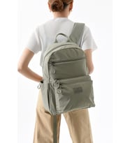 Orta Boy Sırt Çantası Ultra Hafif Çok Cepli Vizon (Model:571-13-9B)