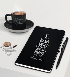 BK Gift Sevgililere Özel İsimli Siyah Defter Kalem ve Türk Kahvesi Fincanı Hediye Seti-2,  Sevgiliye Hediye, Sevgililer Günü, Yeni İş Hediyesi