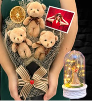 Size Özel Fotoğraflı Kahve Ayıcık Buketi ve Led Işıklı Fanus - Premium Hediye Seti (Model 4)