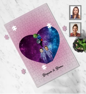 Kişiye Özel Uzay Arkadaş Karikatürlü A4 99 Parça Puzzle Model  -1
