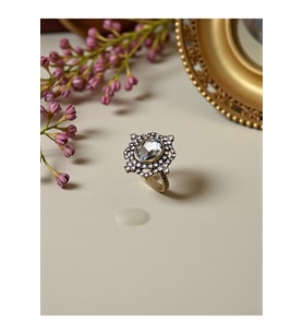 Elmas Montür Zirkon Taşlı Yüzük (Beyaz)