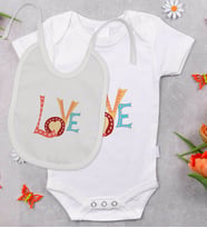 BK Kids Love Tasarımlı Bebek Body Zıbın ve Mama Önlüğü Hediye Seti - Model 1