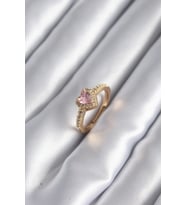 Mey İthalat® Pirinç Renk Pembe Zirkon Taş Kalp Charm Model Kadın Yüzük