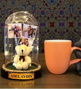 Kişiye Özel Tasarım Led Işıklı Fanus ve Turuncu Kupa Bardak Hediye Seti (Model 1)