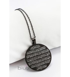 Siyah Çift Taraflı Çelik Kolye Ön Yüzünde Ayetel Kürsi Arka Yüzünde Dört Kul Yazılı Kolye (3 cm)