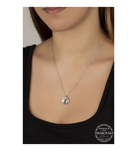 Crystal Taşlı  Çerçeveli 925 Ayar Gümüş Kadın Kolye