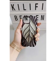 İphone 13 / 14 Uyumlu Yaprak Kılıf Modeli