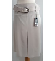 SORALLİNE 722TAŞ A PİLE 65 CM BOYUNDA OFİS ETEK