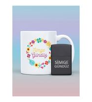 Çiçek Desenli İsimli Kupa Bardak ve Kişiye Özel İsimli Zippo (Siyah - Beyaz)