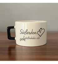 Sözlerden Çok Gözlerdedir Aşk Baskılı Siyah Kulplu C Fincan