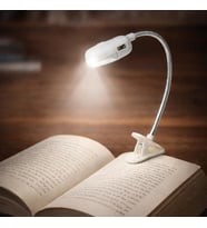 Lexroo Mandallı Kitap Okuma Işığı Yaylı Pilli Ledli Lambası Beyaz Renk