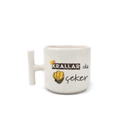 Krallar Da Nah Çeker Baskılı Beyaz Kulplu T Kupa - Komik Hediye Bardak Fincan Mug