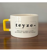 Teyze Baskılı Sarı Kulplu C Fincan
