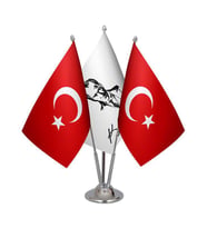 Masa Üstü Atatürk İmzalı Bayrağı Türk Bayrağı Üçlü Krom Direk Masa Bayrak Seti
