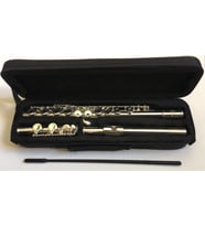 SILVER SFL-190ES Gümüş Kaplama Yan Flüt (Case Dahil)