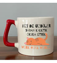 Bizi De Üzdüler Turuncu Kedi Baskılı Kırmızı D Kupa