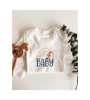 Baby Yazılı Gökkuşağı Uzun Kol Çıtçıtlı Organik Bebek Body