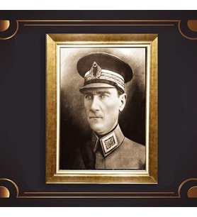 Altın Varaklı Çerçeveli Paspartulu Atatürk Tablo nl02A626 (Gold)