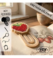 Etamina Çilek Figürlü Kanaviçe Kitap Ayracı Kiti