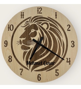 Kişiye Özel İsimli Aslan Figürlü Duvar Saati  Safari Serisi Ahşap Dekor  40 cm (Açık Ceviz)