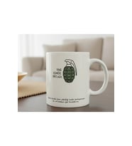 Yine İçimde Patladı Espirili Hisli Sözler Tasarımlı Porselen Kupa Bardak Mug (Beyaz)