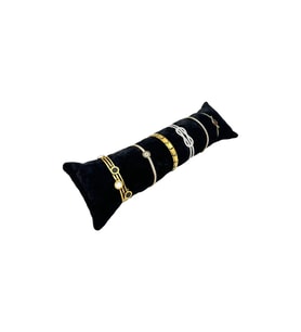 Saat Bileklik ve Takı Yastığı 27 Cm Siyah Süet