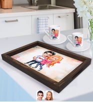 BK Gift Kişiye Özel Sevgililer Karikatürlü Doğal Ahşap Tepsi ve 2’li Kahve Fincan Seti-5