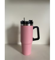 Stainless Steel Pipetli Yandan Tutmalı  0.89 Lt Seyahat Termosu (Pembe)