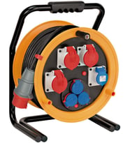 Brennenstuhl Brobusta CEE Girişli Dış Mekan Kullanımına Uygun IP44 Lisanslı 40 Metre Makaralı Kablo H07RN-F 5G2.5 (Sarı-Siyah)