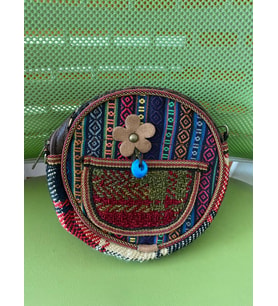 Kilim Desenli Çiçekli Yuvarlak Çanta