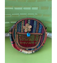 Kilim Desenli Çiçekli Yuvarlak Çanta