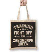 Training To Fight The Xenomorph Queen Alien Bez Çanta Uzun Saplı