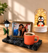 Kişiye Özel Fotoğraflı Sokak LambalıTuruncu Türk Kahvesi Fincanı ve LED Işıklı Fanus (penguen)