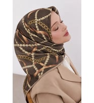 Lesscarves LS2208 Desenli Pamuk İpek Eşarp 90x90 cm