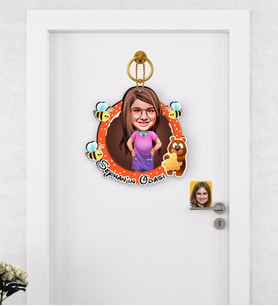 BK Gift Kişiye Özel Kız Çocuk Karikatürlü Çocuk Odası Ahşap Kapı Süsü-3