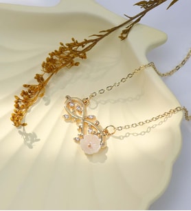 Gold Renk Taşlı Çiçekli Sonsuzluk Kolye