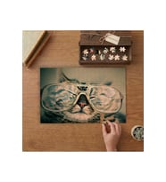 Gözlüklü Sevimli Kedi Tasarımı 240 parça Ahşap Puzzle Ahşap Kutuda MP03066