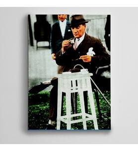Atatürk Kahve İçerken Kanvas Tablo