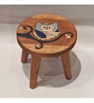 Baykuşlu Ahşap Çocuk Taburesi / Ahşap Boyalı Ve Oymalı Çocuk Tabure (Portatif Ayaklı )Yükseklik: 24 Cm, Çap: 26 Cm (Beyaz)